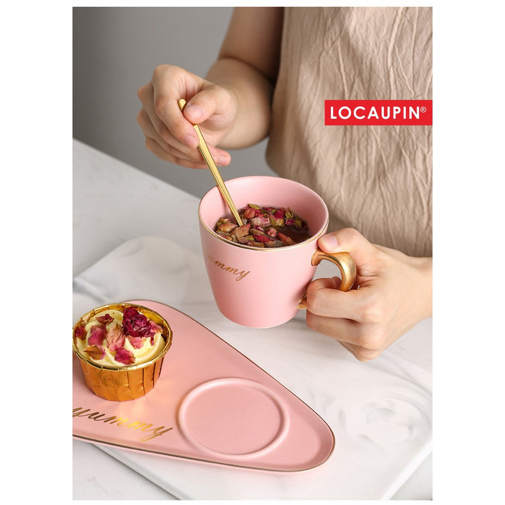Locaupin Ins Coffee Mug Elegant Ceramic Mug Set Creative Coffee Mug for Breakfast Milk Tea Cups New Year Mug Gift