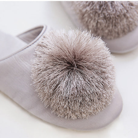 Locaupin Cute Tassel Slippers Summer Woman Non-Slip Indoor Flat Sandals Casual Ladies Shoes