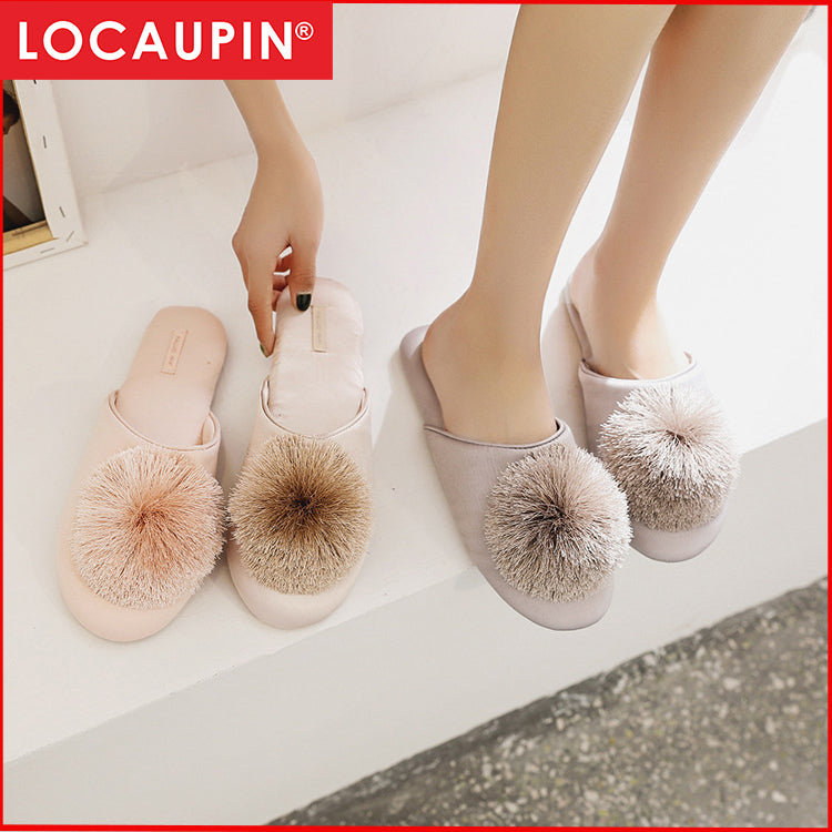 Locaupin Cute Tassel Slippers Summer Woman Non-Slip Indoor Flat Sandals Casual Ladies Shoes