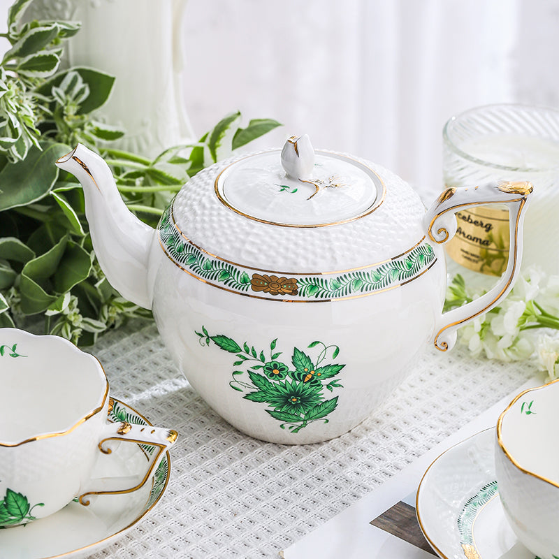 Locaupin Ceramic TeaPots,Coffee Pots,European Ceramic Vintage Coffee Cups with Gold Edge Flower Pattern Delicate Design