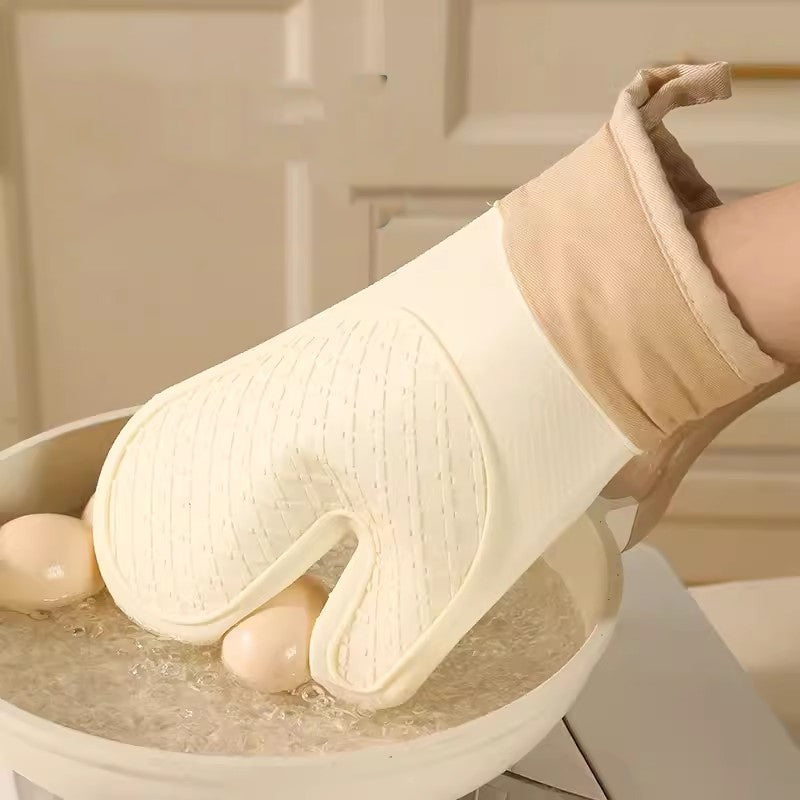 Locaupin Heat Resistant Silicone Oven Mitts Silicone Gloves ,BBQ Gloves,Waterproof Oven Silicone Mitts