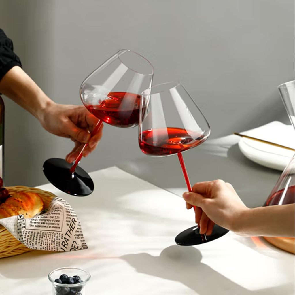 Locaupin 2pcs Wine Glasses, Crystal Clear Glass, Long Stem Wine Glass for Red, Black Concave Bottom Champagne Glasses