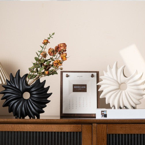 Locaupin White Ceramic Vase Modern Home Decor,Matte Pampas Flower Vases,Farmhouse Decor Living Room Decor